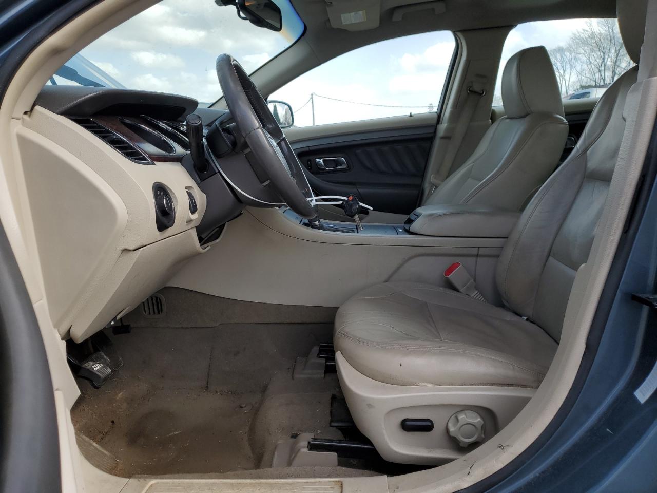 2010 Ford Taurus VIN 1FAHP2EWXAG170369 Copart auction photo, front end / mechanical damage thumbnail 7