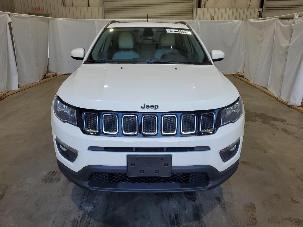 2019 Jeep Compass VIN 3C4NJCBB6KT615659 Copart auction photo, mechanical / minor dent/scratches damage thumbnail 5