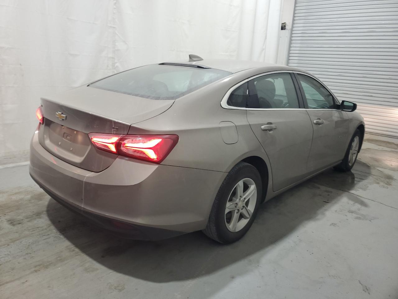 2022 Chevrolet Malibu VIN 1G1ZD5STXNF192976 Copart auction photo, front end damage thumbnail 3