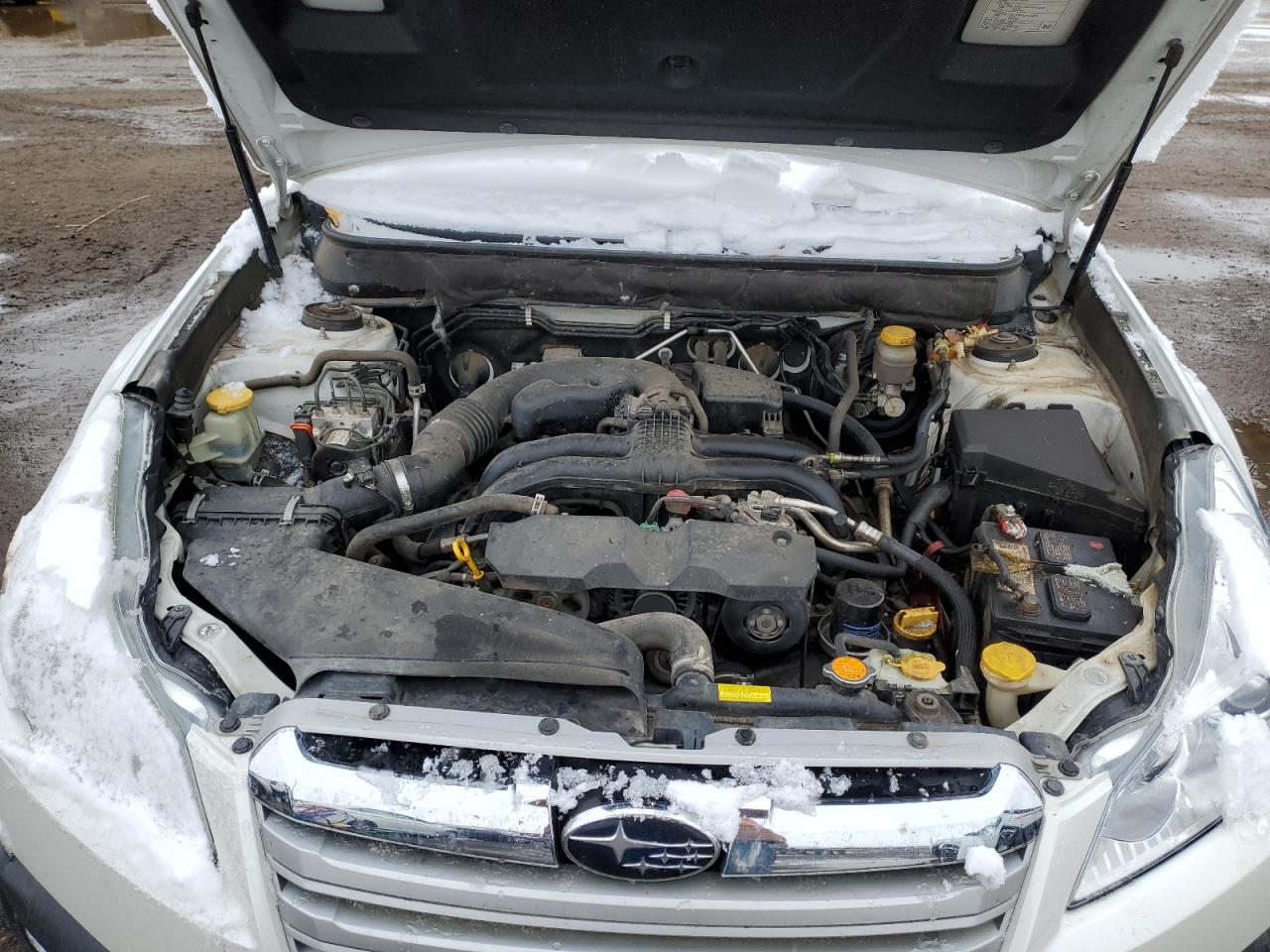 2013 Subaru Outback VIN 4S4BRCLC0D3282520 Copart auction photo, front end damage thumbnail 14
