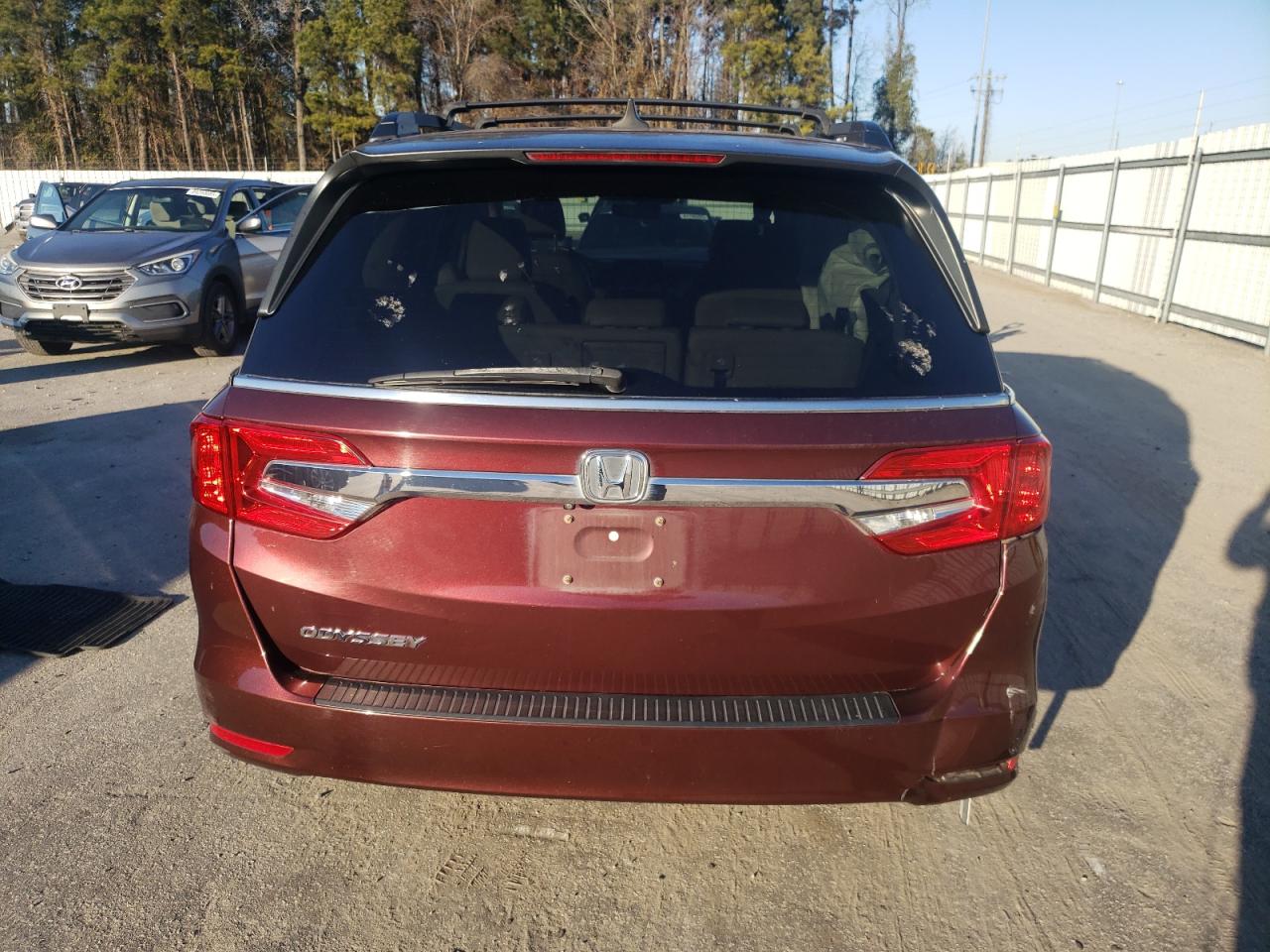 2018 Honda Odyssey VIN 5FNRL6H75JB064119 Copart auction photo, rear end / side damage thumbnail 6