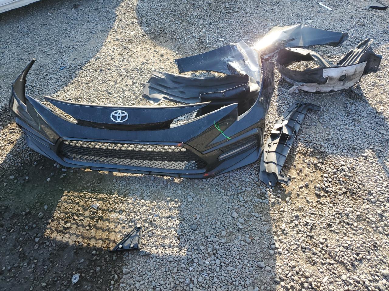 2020 Toyota Corolla VIN 5YFS4RCE5LP030744 Copart auction photo, minor dent/scratches damage thumbnail 12