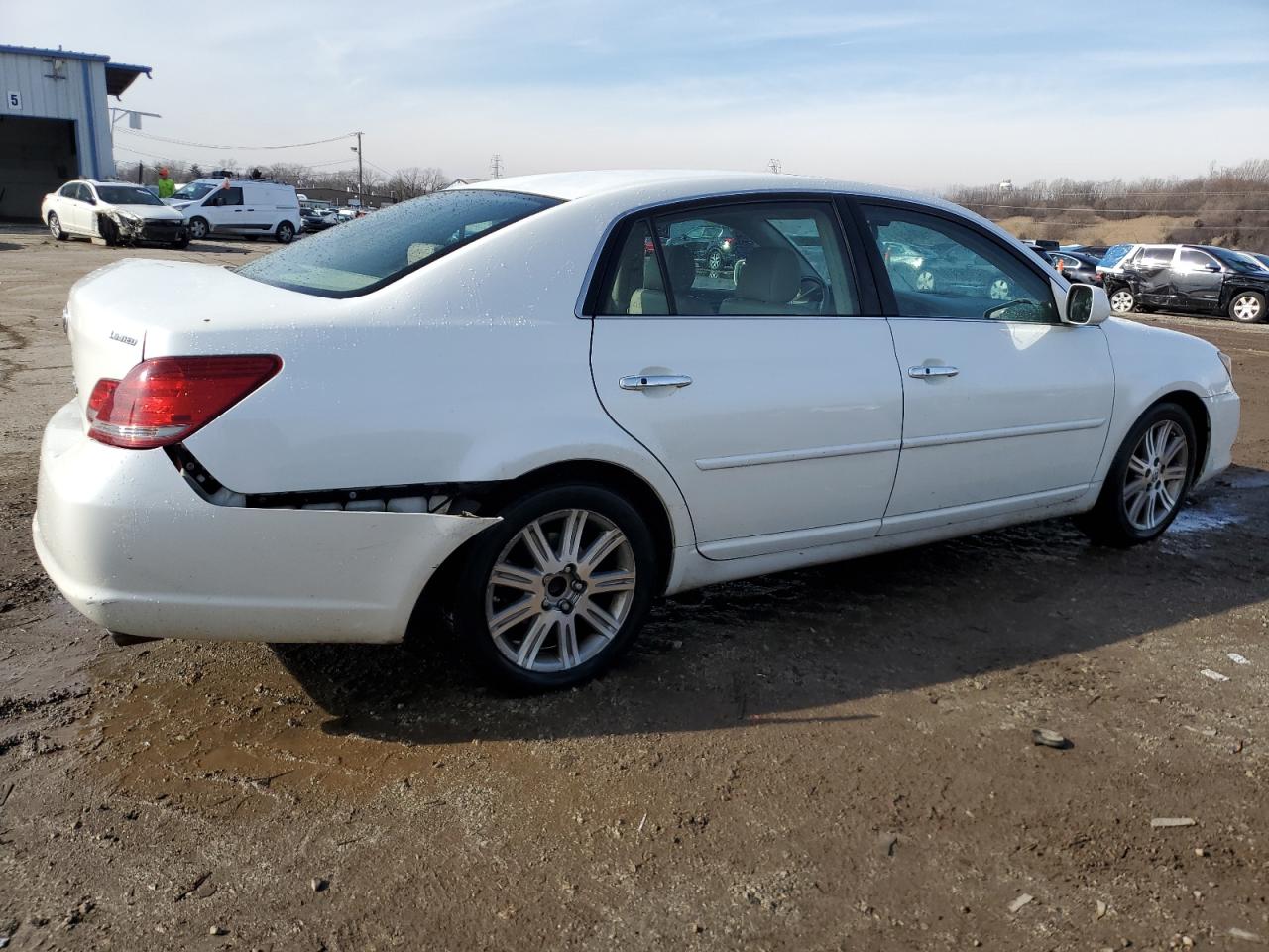 2008 Toyota Avalon VIN 4T1BK36B48U318815 Copart auction photo, rear end damage thumbnail 3