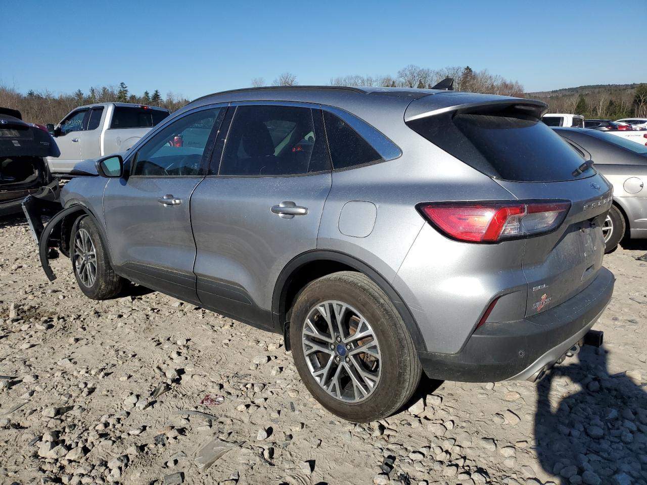2021 Ford Escape VIN 1FMCU9H93MUB31457 Copart auction photo, front end / minor dent/scratches damage thumbnail 2
