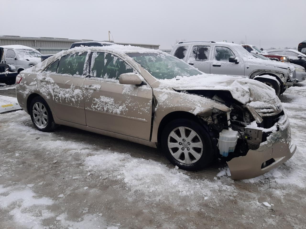 2007 Toyota Camry VIN JTNBK46K173011368 Copart auction photo, front end damage thumbnail 4