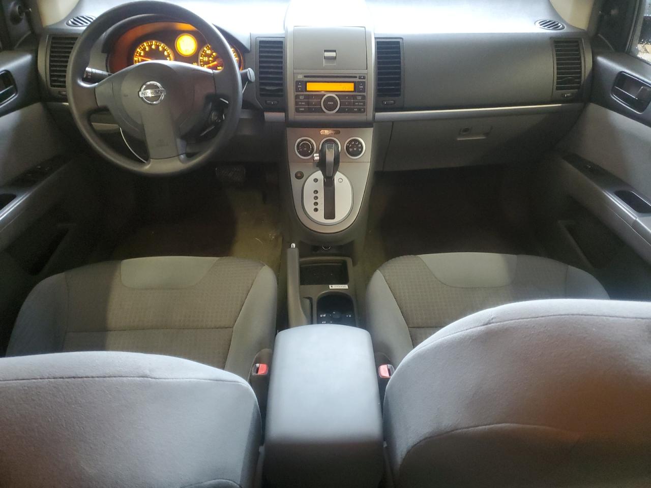 2008 Nissan Sentra VIN 3N1AB61E48L666842 Copart auction photo, rear end / minor dent/scratches damage thumbnail 8