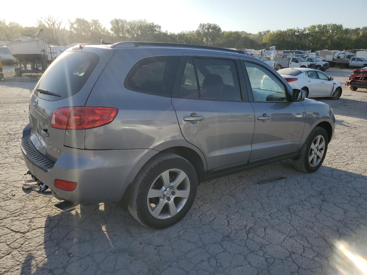 2008 Hyundai Santa Fe VIN 5NMSH13E88H153283 Copart auction photo, rear end / side damage thumbnail 3