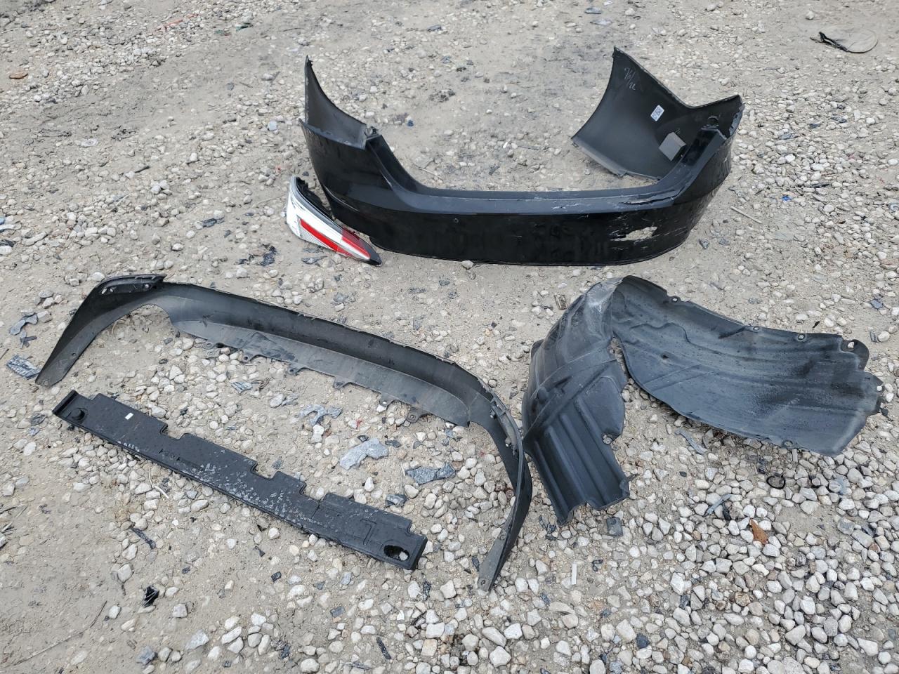 2018 Toyota Camry VIN 4T1B11HK5JU022972 Copart auction photo, rear end / minor dent/scratches damage thumbnail 12