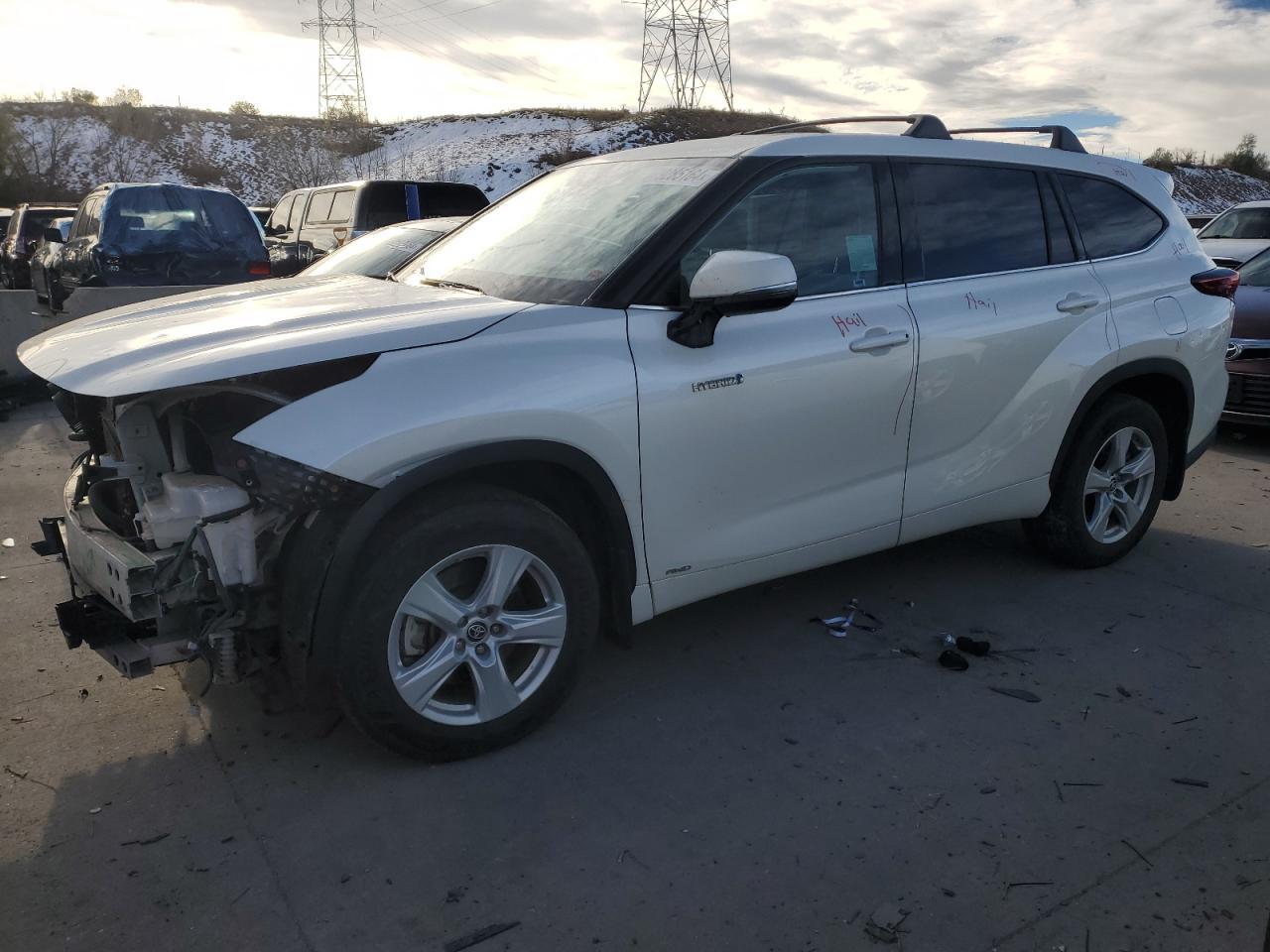 2021 Toyota Highlander VIN 5TDBBRCH4MS525932