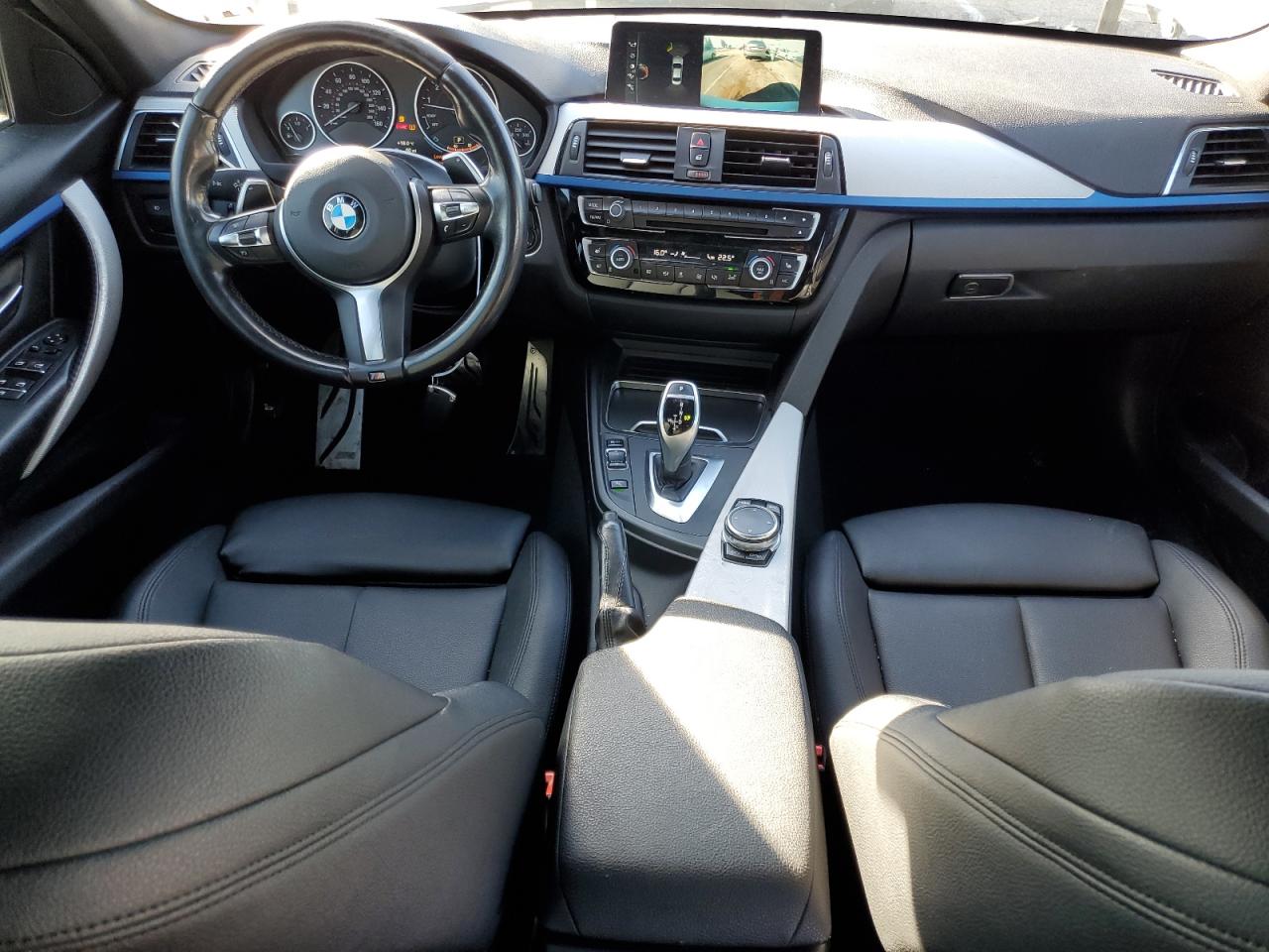2017 BMW 3er VIN WBA8B9G57HNU50064 Copart auction photo, front end / minor dent/scratches damage thumbnail 8