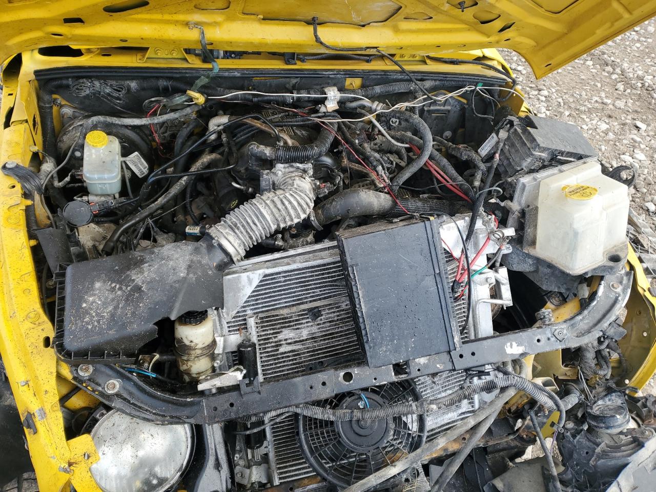 2009 Jeep Wrangler VIN 1J4GZ39149L739086 Copart auction photo, biohazard/chemical / all over damage thumbnail 12