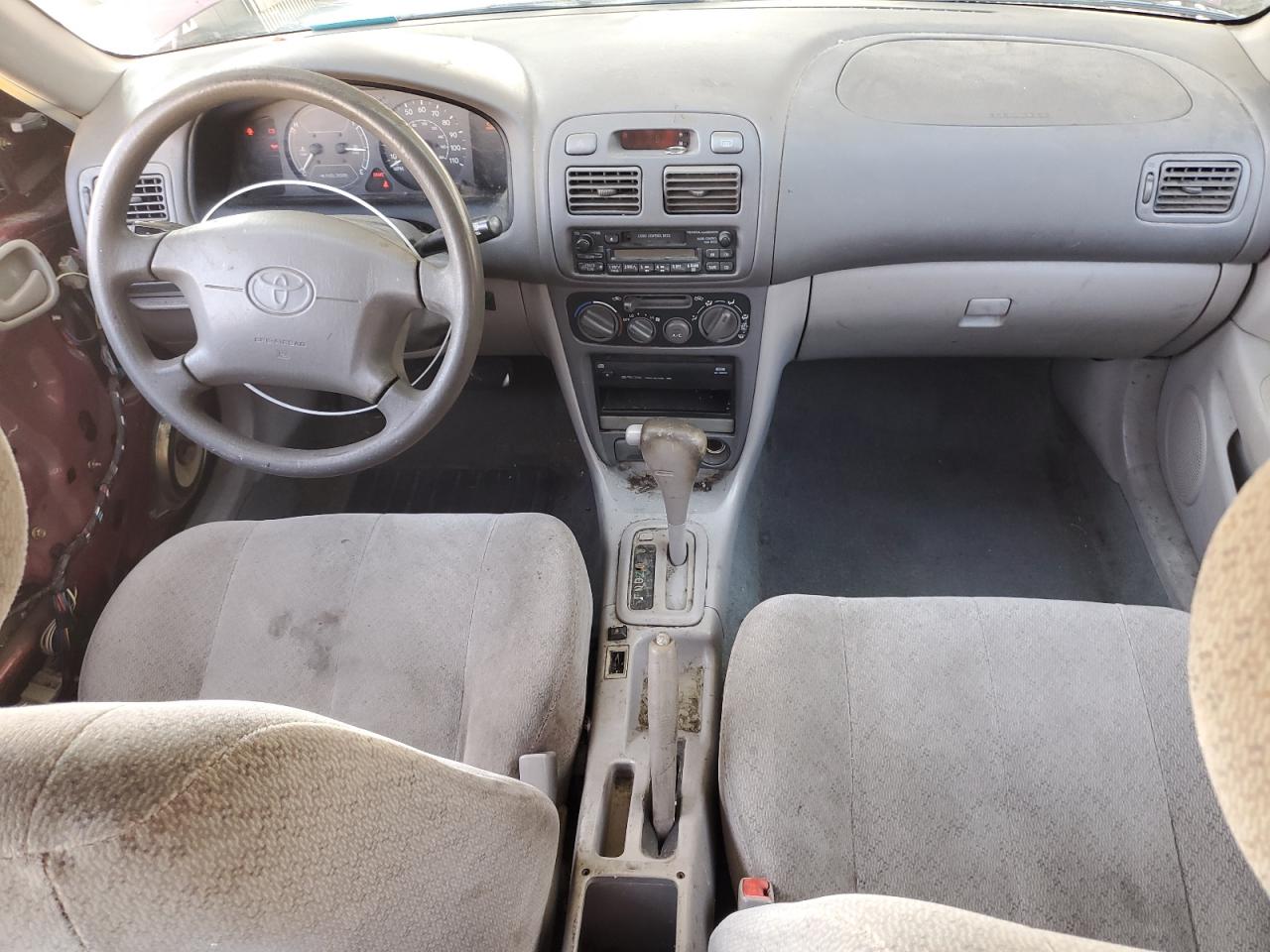 2000 Toyota Corolla VIN 1NXBR12E3YZ322435 Copart auction photo, vandalism / side damage thumbnail 8
