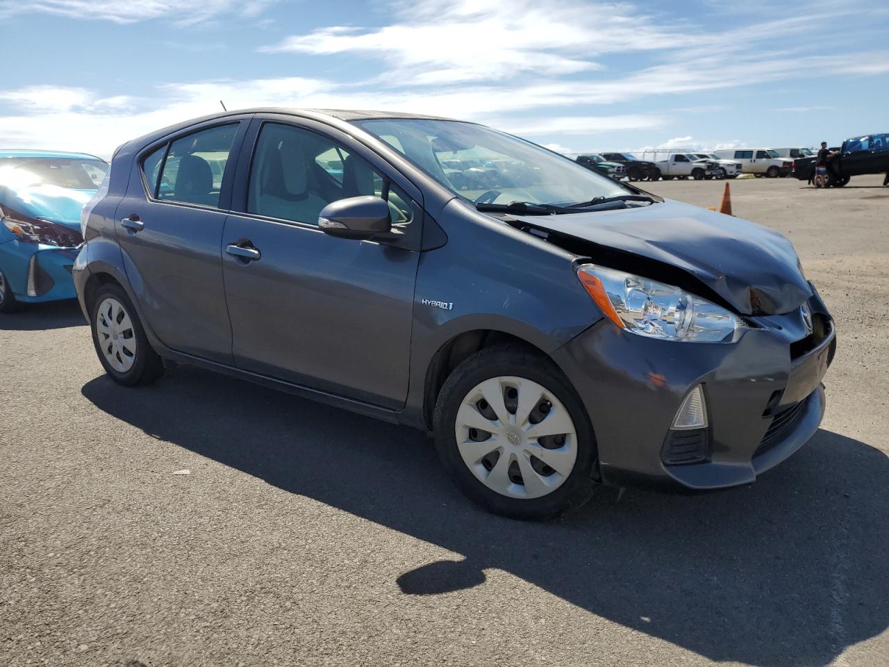 2014 Toyota Prius VIN JTDKDTB31E1575005 Copart auction photo, front end / rear end damage thumbnail 4
