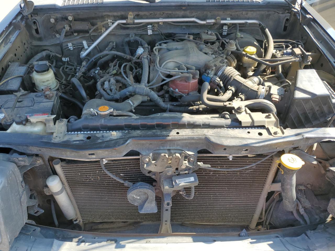 2004 Nissan XTerra VIN 5N1ED28T24C609000 Copart auction photo, front end damage thumbnail 13