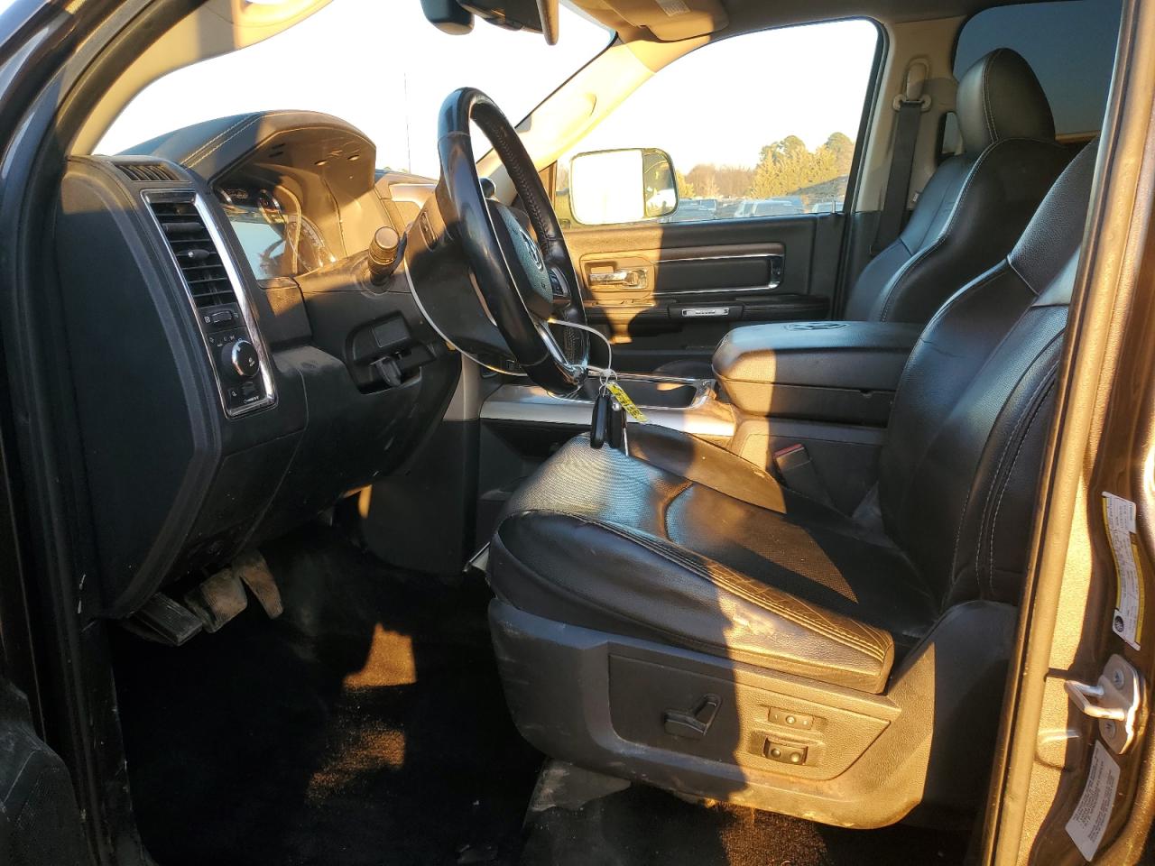 2016 RAM 2500 VIN 3C6UR5FL8GG203317 Copart auction photo, side damage thumbnail 7