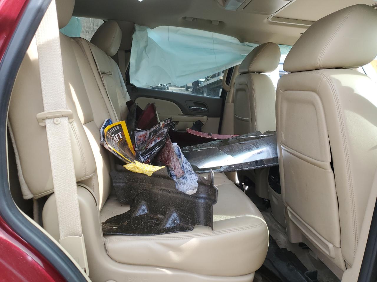 2011 Chevrolet Tahoe VIN 1GNSKCE00BR367046 Copart auction photo, front end / side damage thumbnail 12