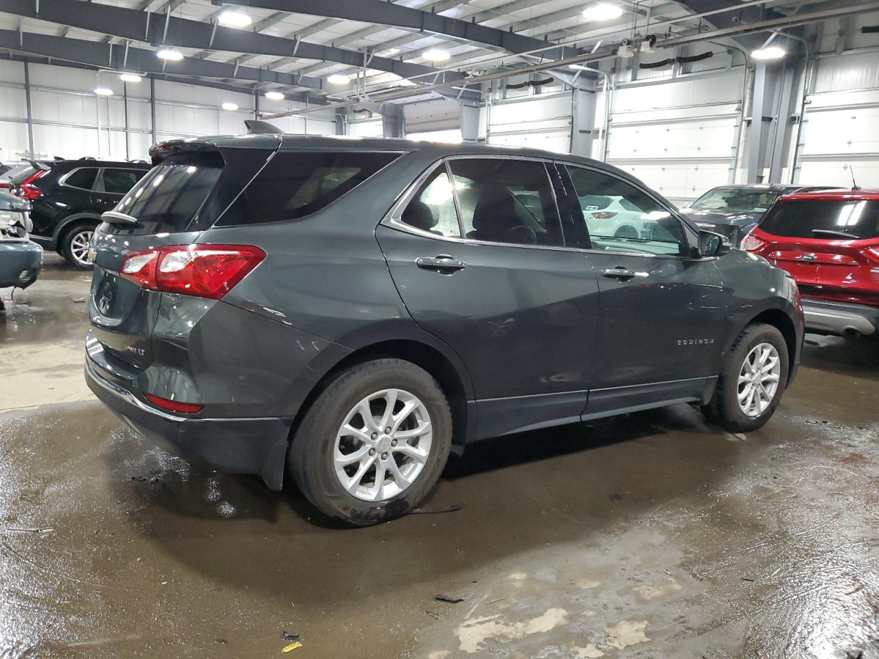 2019 Chevrolet Equinox VIN 3GNAXUEV2KS575294 Copart auction photo, front end damage thumbnail 3