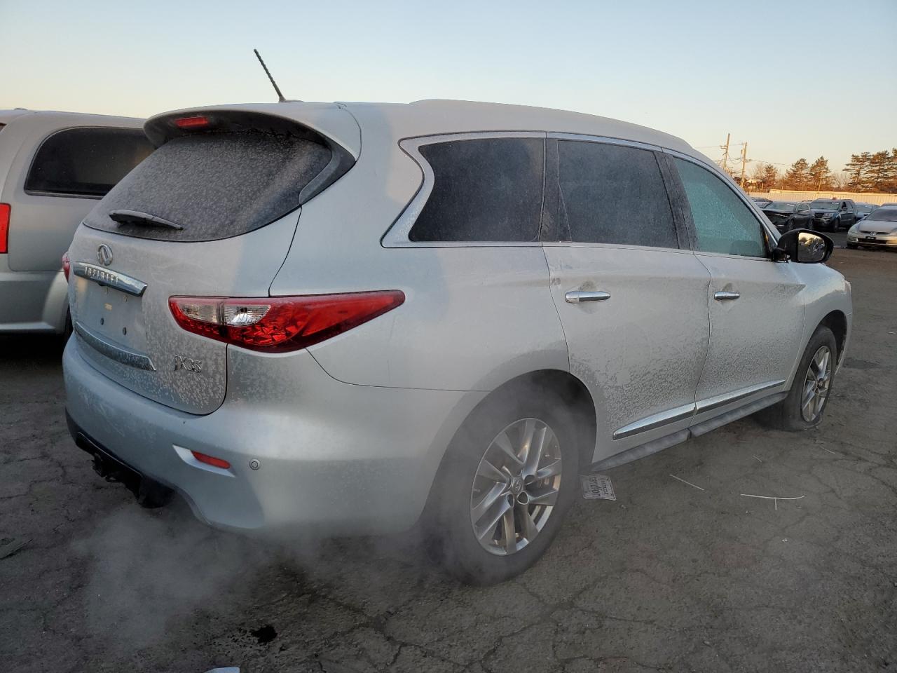 2013 Infiniti JX VIN 5N1AL0MM9DC335332 Copart auction photo, vandalism / minor dent/scratches damage thumbnail 3