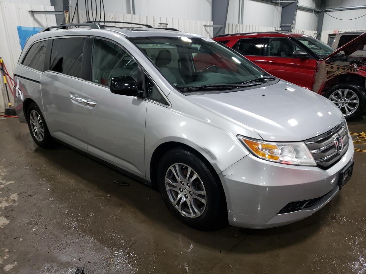 2013 Honda Odyssey VIN 5FNRL5H67DB030141 Copart auction photo, rear end damage thumbnail 4
