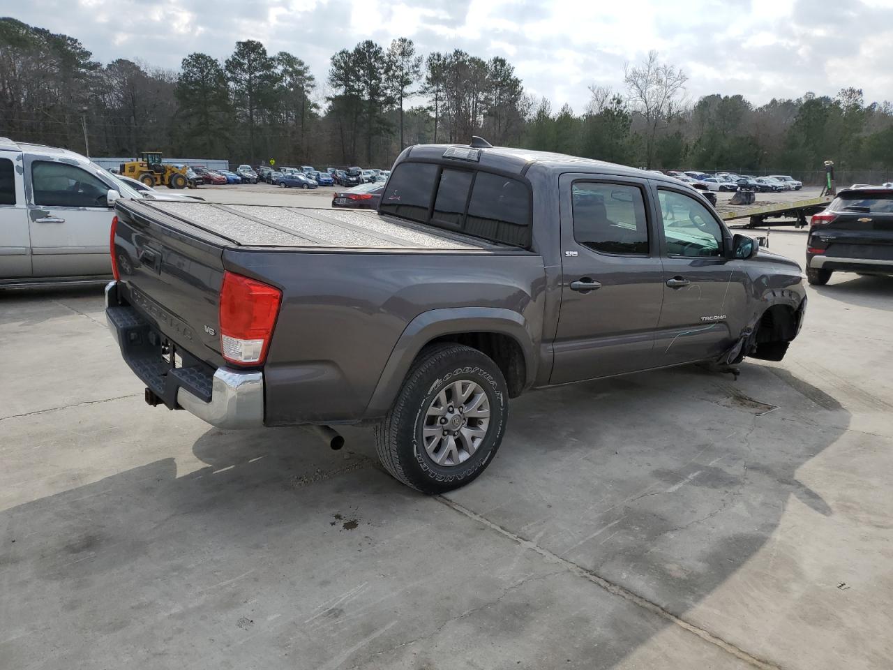 2016 Toyota Tacoma VIN 5TFAZ5CN6GX004781 Copart auction photo, front end / undercarriage damage thumbnail 3