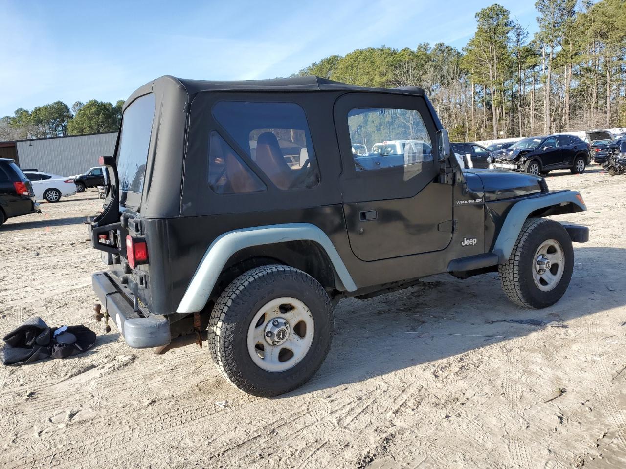 1998 Jeep Wrangler VIN 1J4FY29P0WP759496 Copart auction photo, front end / minor dent/scratches damage thumbnail 3