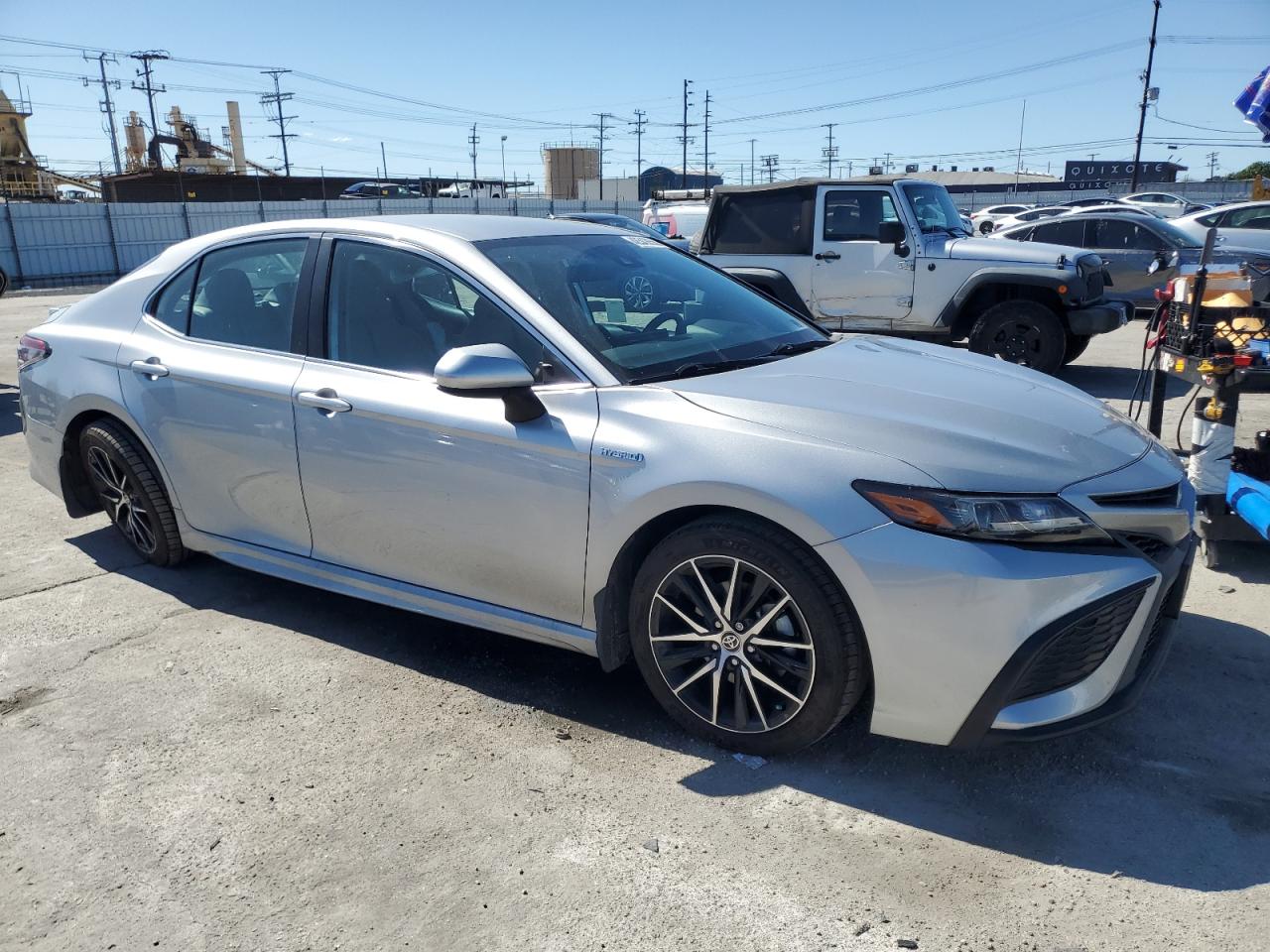 2021 Toyota Camry VIN 4T1G31AK1MU555027 Copart auction photo, rear end / side damage thumbnail 4