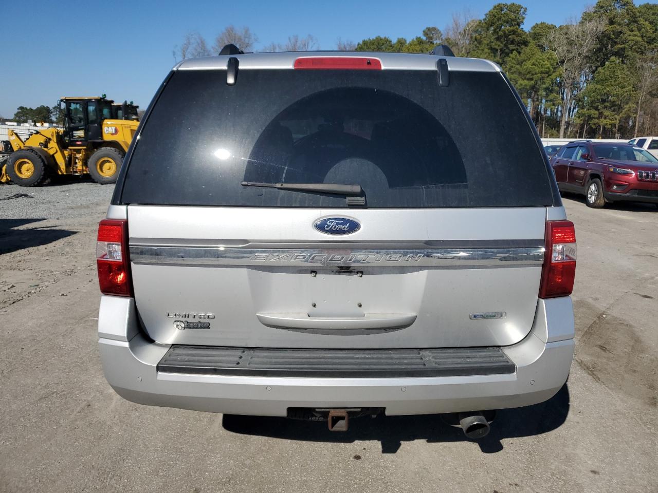 2017 Ford Expedition VIN 1FMJU2AT2HEA65746 Copart auction photo, front end / side damage thumbnail 6