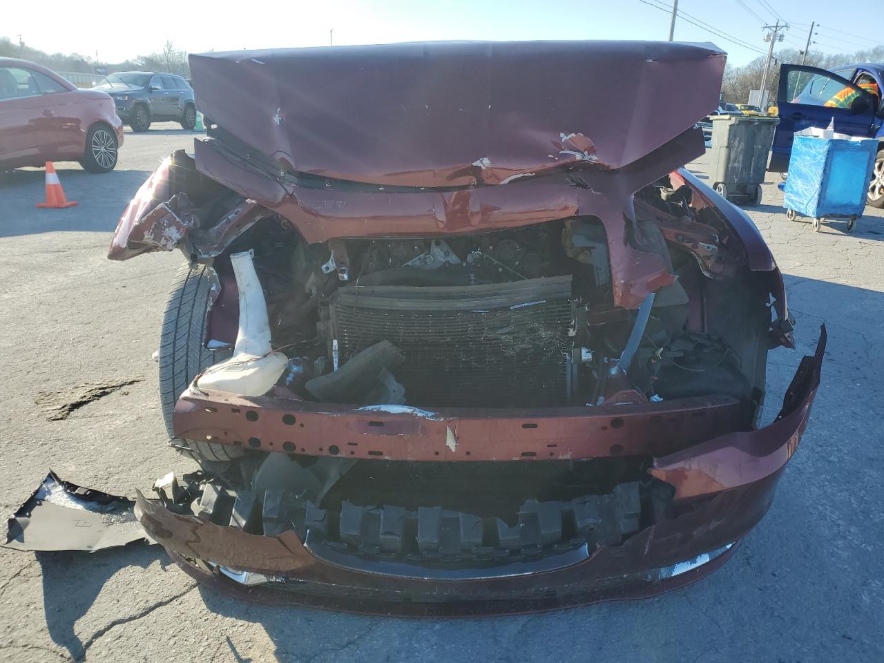 2019 Chrysler 300 VIN 2C3CCABG1KH569561 Copart auction photo, rear end / front end damage thumbnail 5
