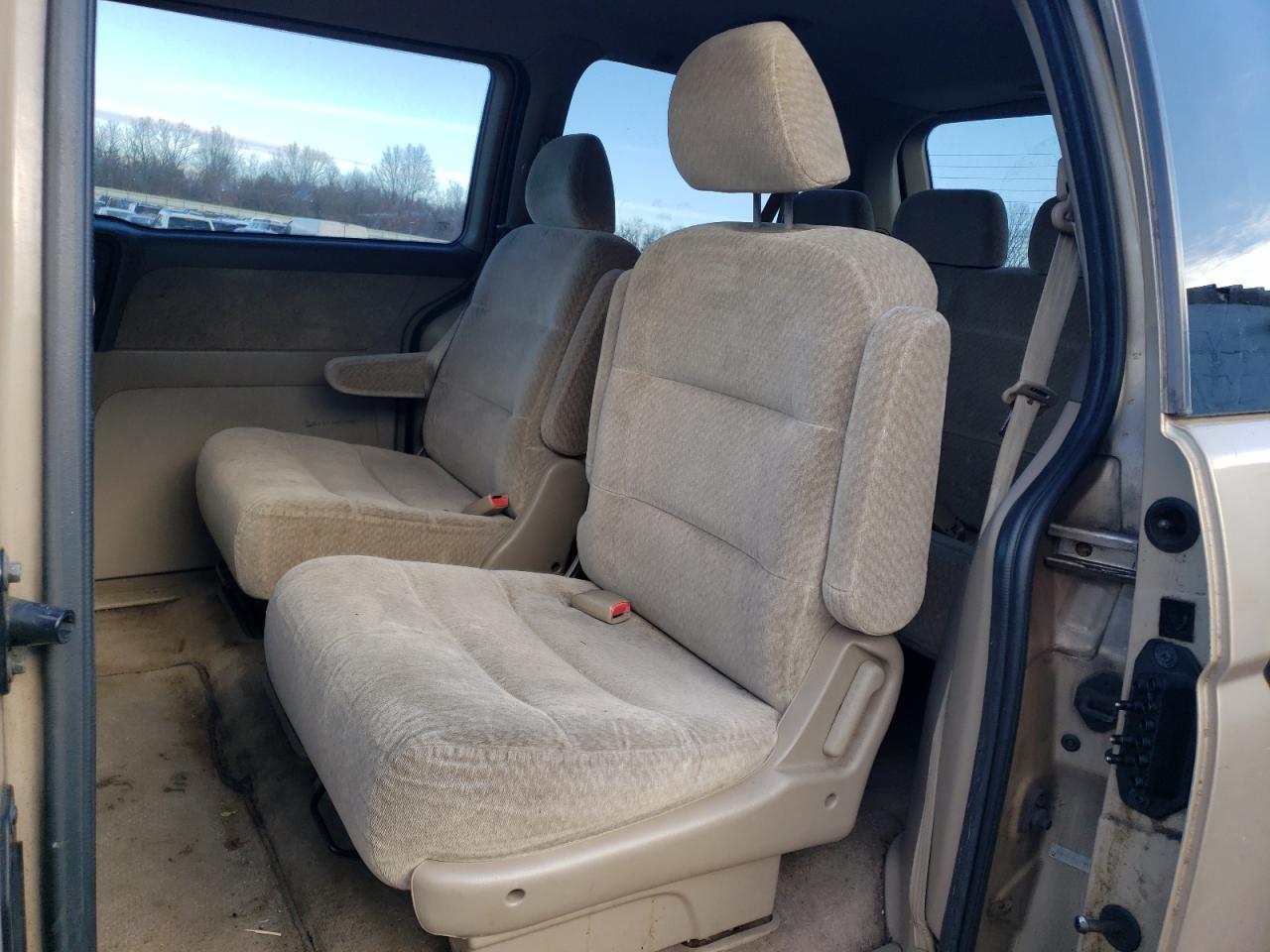 2000 Honda Odyssey VIN 2HKRL1856YH579238 Copart auction photo, front end / side damage thumbnail 11
