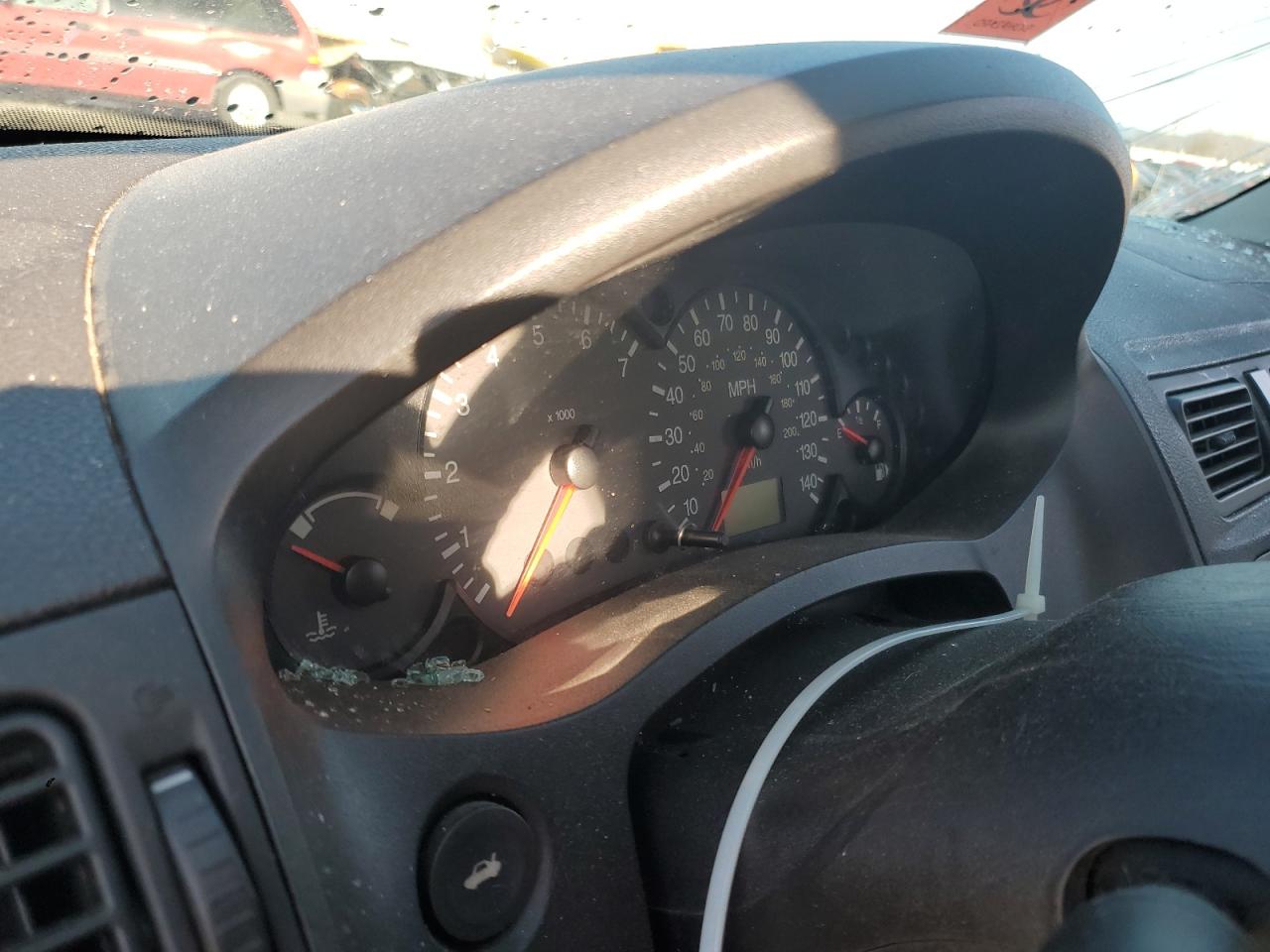 2005 Ford Focus VIN 3FAFP31N05R132495 Copart auction photo, all over damage thumbnail 9