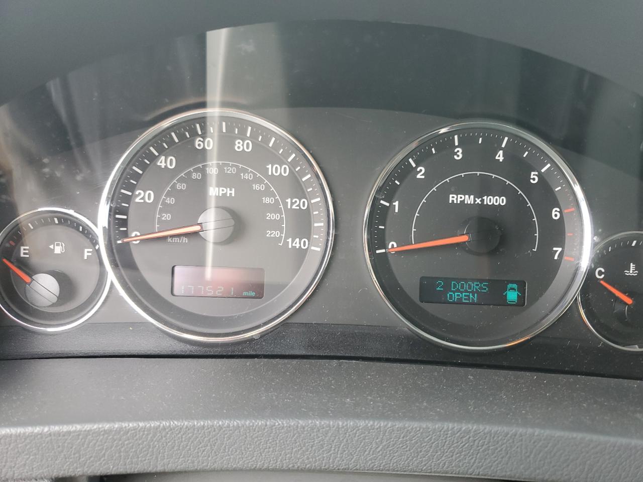 2007 Jeep Grand Cherokee VIN 1J8HR48P67C630074 Copart auction photo, front end damage thumbnail 9