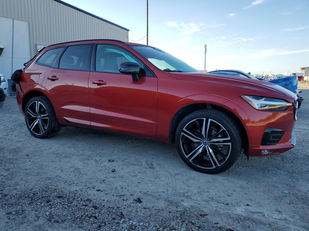 2021 Volvo XC60 VIN YV4102RM8M1830700 Copart auction photo, rear end damage thumbnail 4