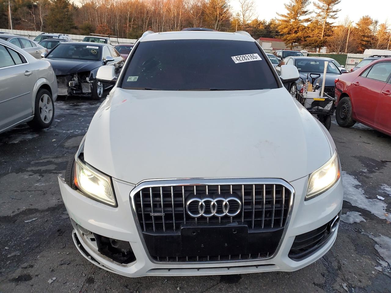 2015 Audi Q5 VIN WA1LFAFP6FA047357 Copart auction photo, front end / minor dent/scratches damage thumbnail 5
