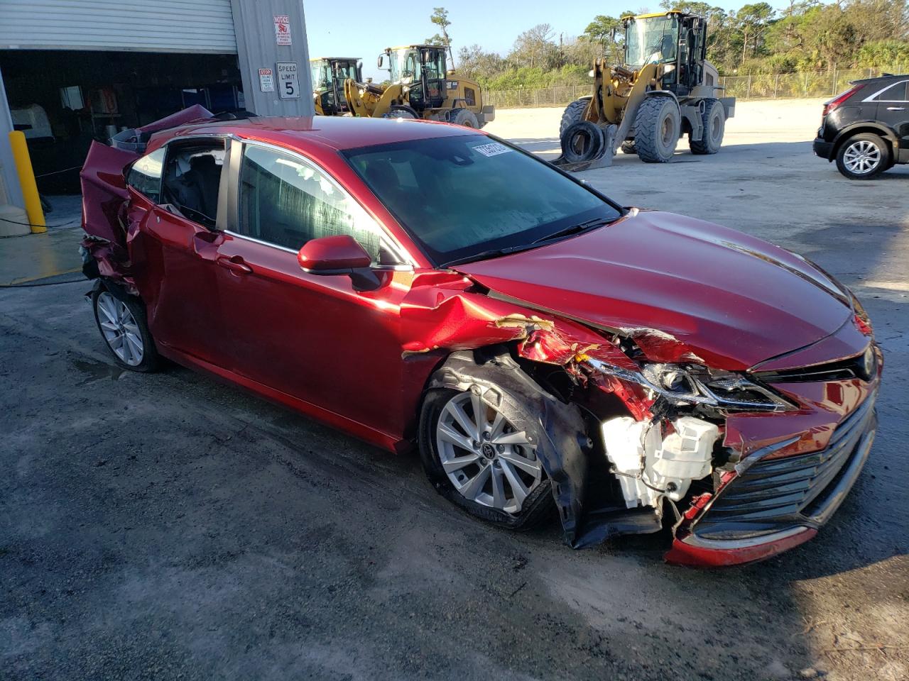 2022 Toyota Camry VIN 4T1C11AK4NU016472 Copart auction photo, all over damage thumbnail 4