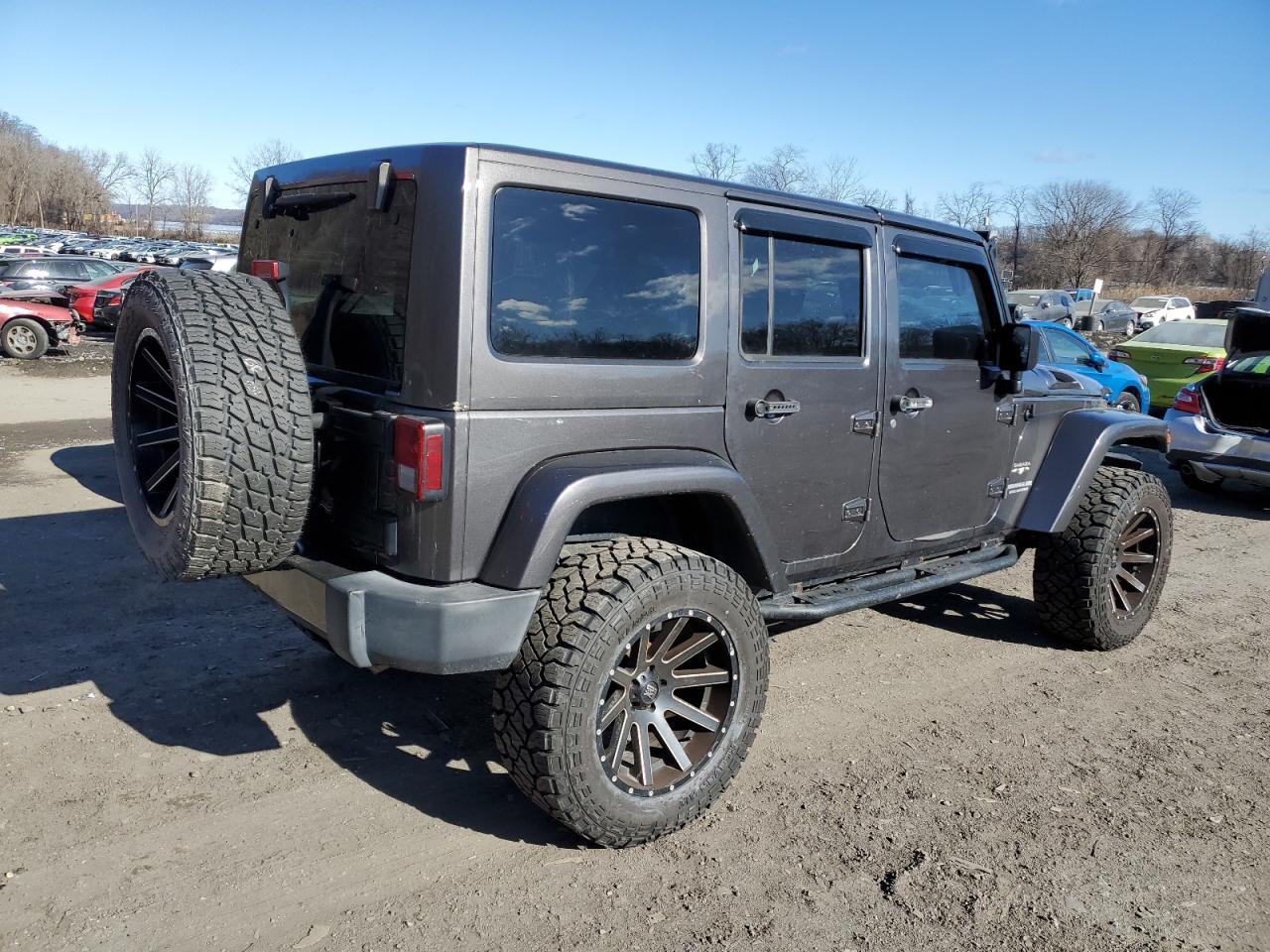 2016 Jeep Wrangler VIN 1C4BJWEG6GL267442 Copart auction photo, front end / minor dent/scratches damage thumbnail 3