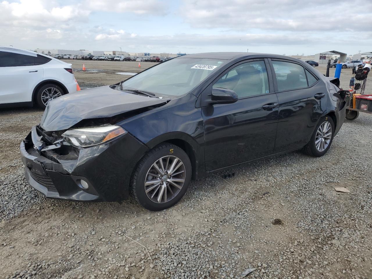 2015 Toyota Corolla VIN 5YFBURHE6FP305373