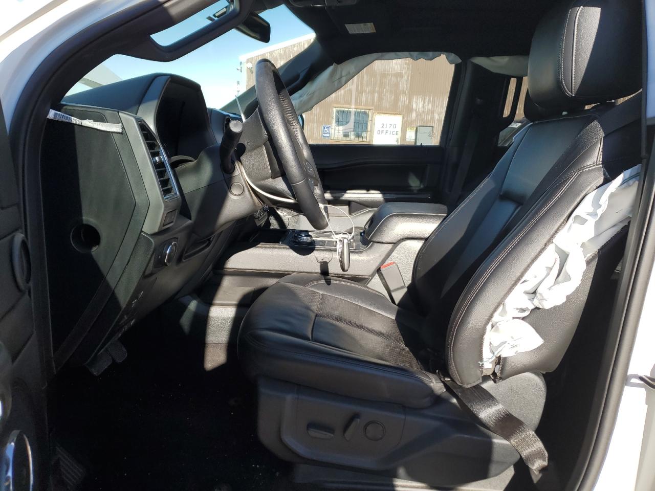 2020 Ford Expedition VIN 1FMJU1JT9LEA99282 Copart auction photo, front end / side damage thumbnail 7