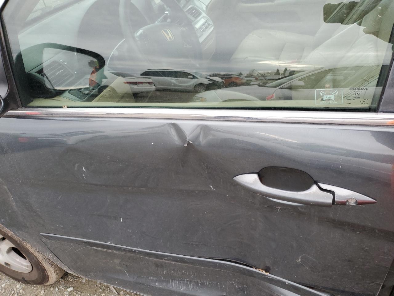 2005 Honda Odyssey VIN 5FNRL38415B400438 Copart auction photo, side damage thumbnail 7