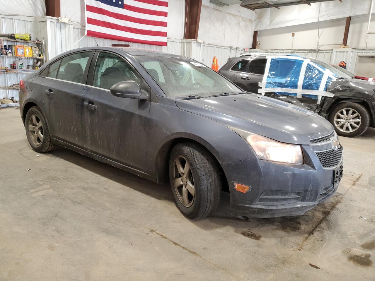 2014 Chevrolet Cruze VIN 1G1PC5SB0E7312912 Copart auction photo, front end / minor dent/scratches damage thumbnail 4