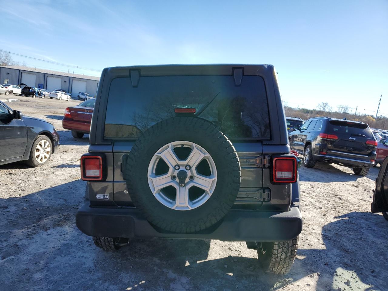 2019 Jeep Wrangler VIN 1C4HJXDG4KW617918 Copart auction photo, front end / side damage thumbnail 6