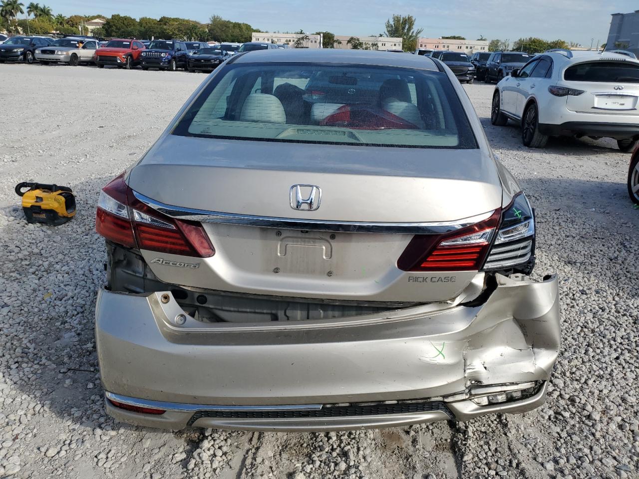 2016 Honda Accord VIN 1HGCR2F32GA090208 Copart auction photo, rear end damage thumbnail 6
