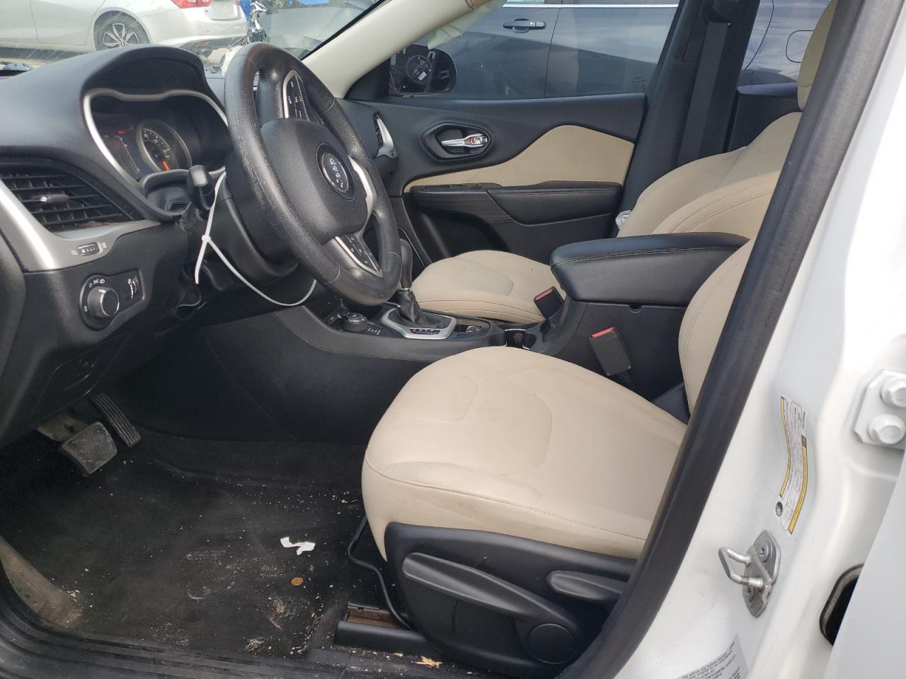 2016 Jeep Grand Cherokee VIN 1C4PJMAB5GW143083 Copart auction photo, front end / side damage thumbnail 7