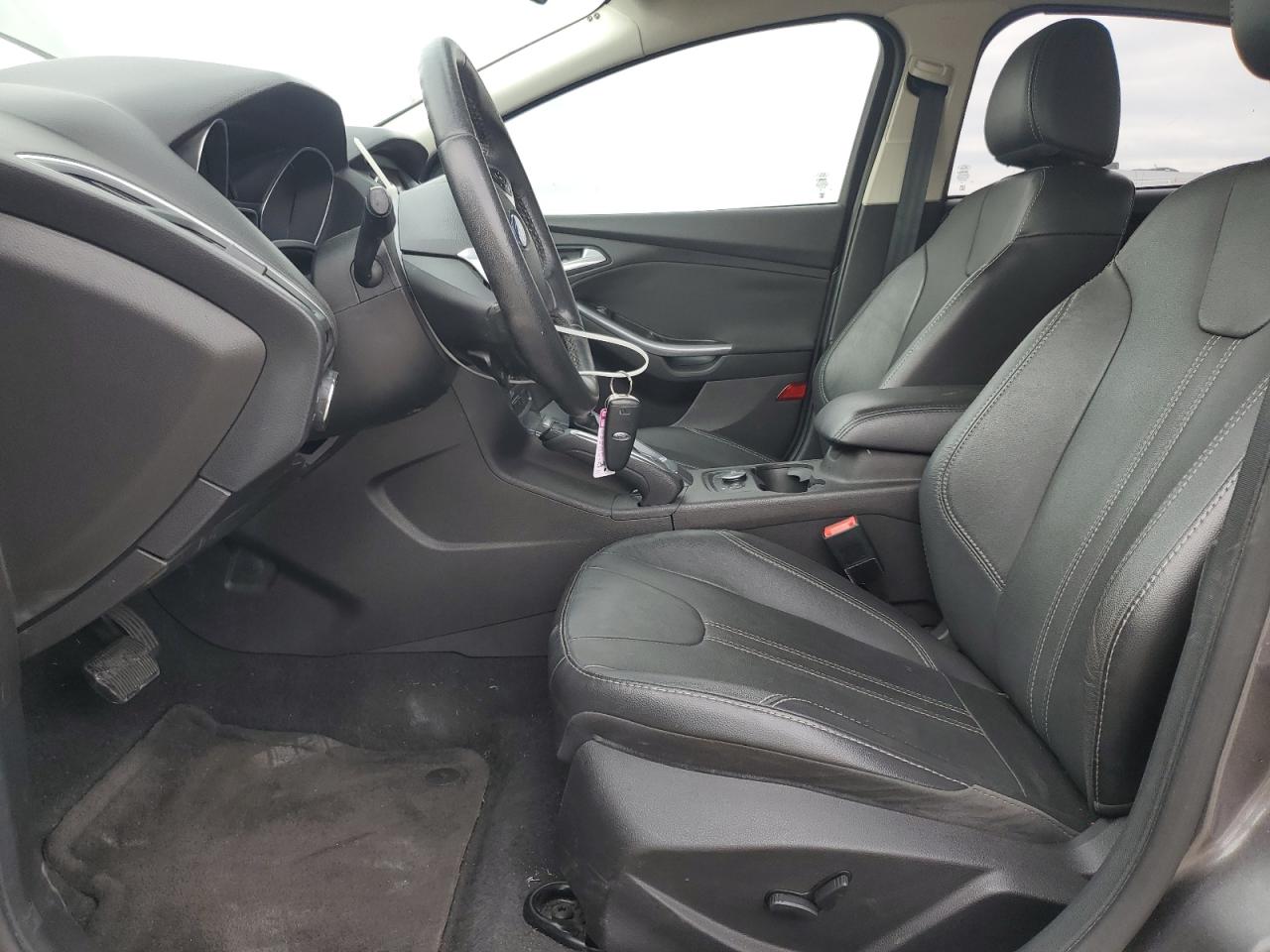 2013 Ford Focus VIN 1FADP3J23DL335696 Copart auction photo, rear end / front end damage thumbnail 7