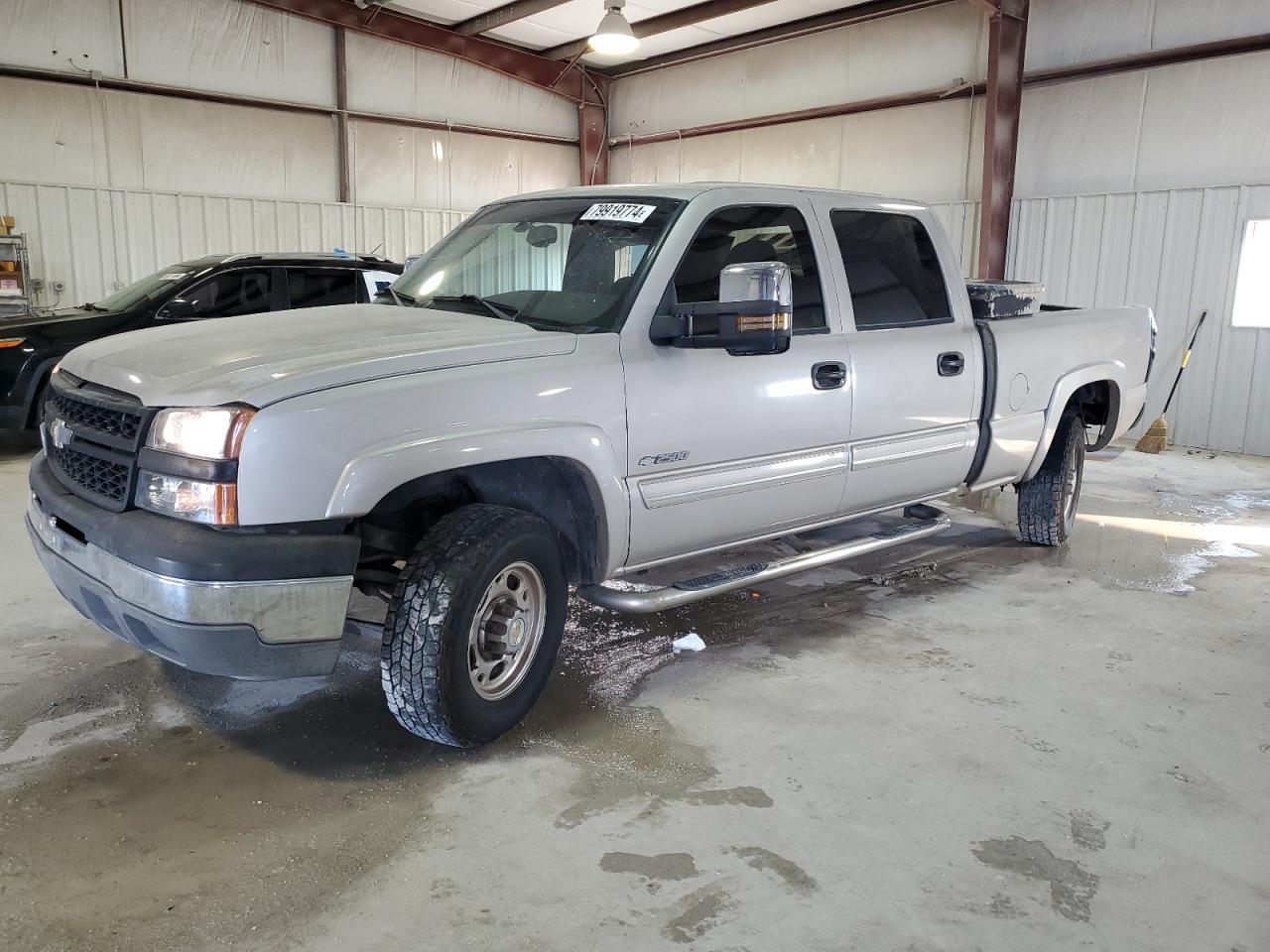 2004 Chevrolet Silverado VIN 1GCGC23U34F209266