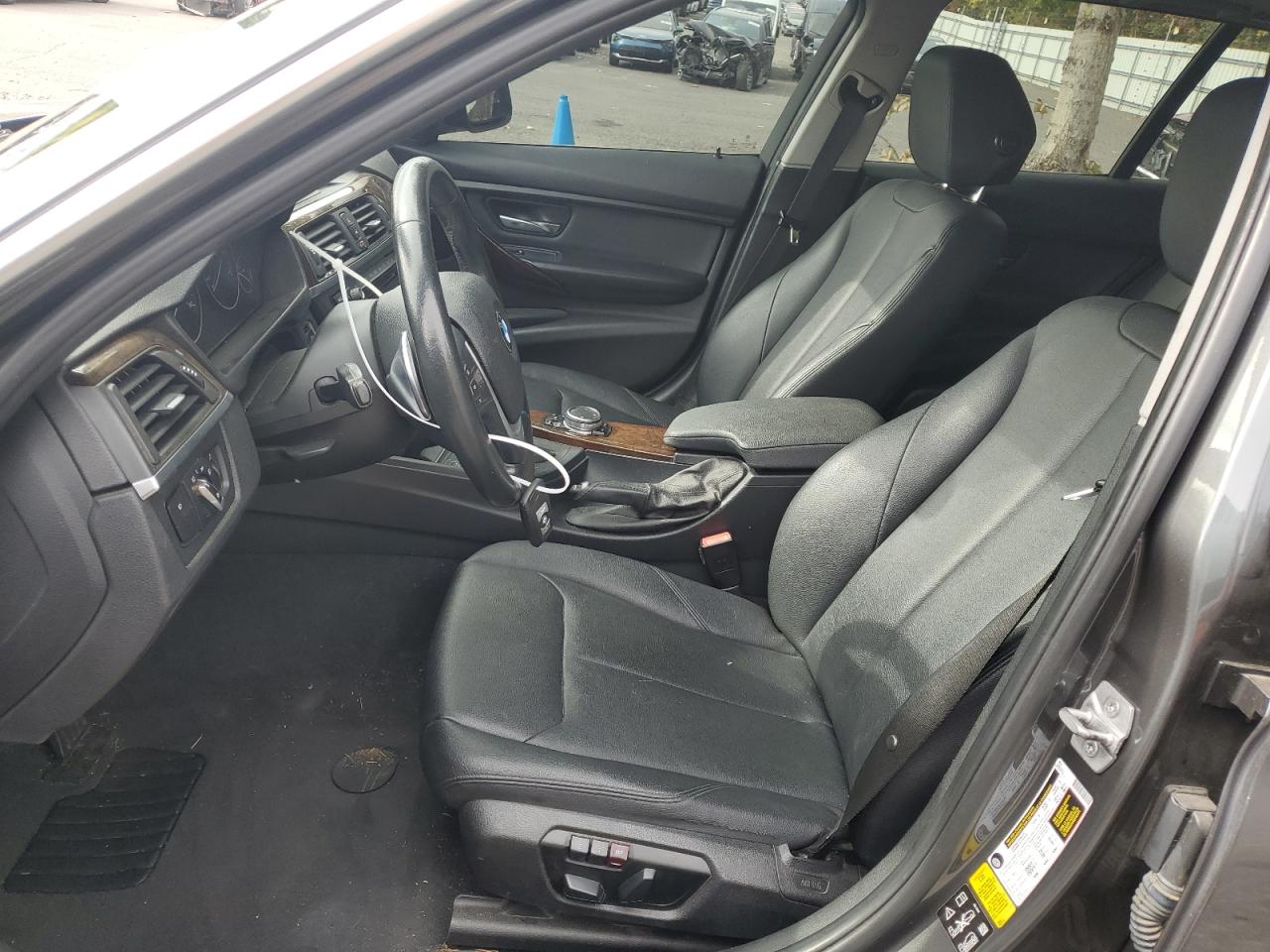2015 BMW 3er VIN WBA3K5C54FK301781 Copart auction photo, front end damage thumbnail 7