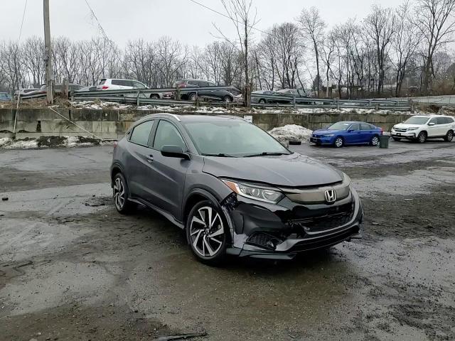 2019 Honda HR-V VIN 3CZRU6H17KG726331 Copart auction photo, front end / minor dent/scratches damage thumbnail 11