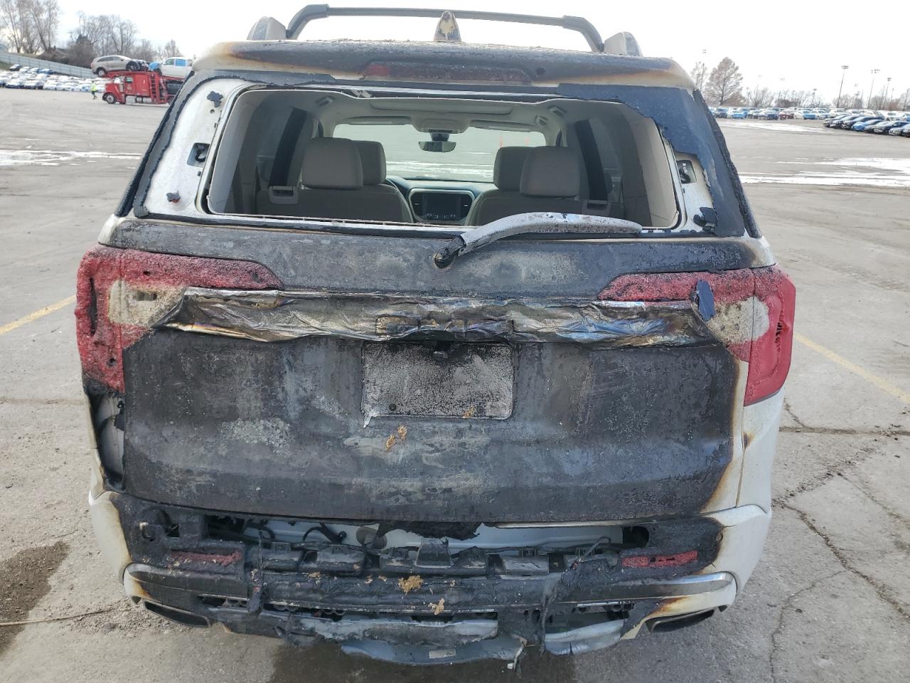 2021 GMC Acadia VIN 1GKKNXLS1MZ215361 Copart auction photo, burn / rear end damage thumbnail 6