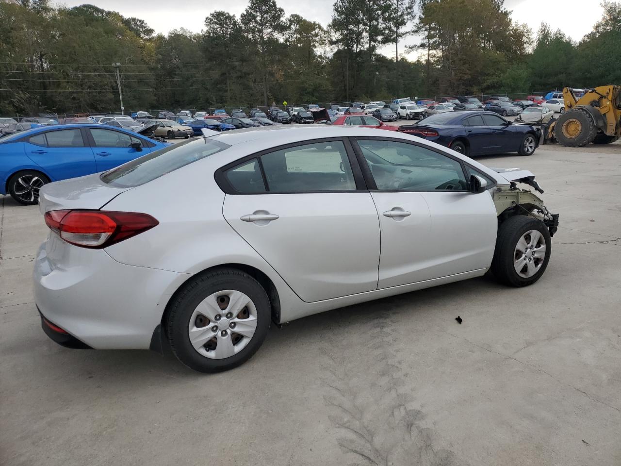 2017 KIA Forte VIN 3KPFL4A77HE126900 Copart auction photo, front end damage thumbnail 3