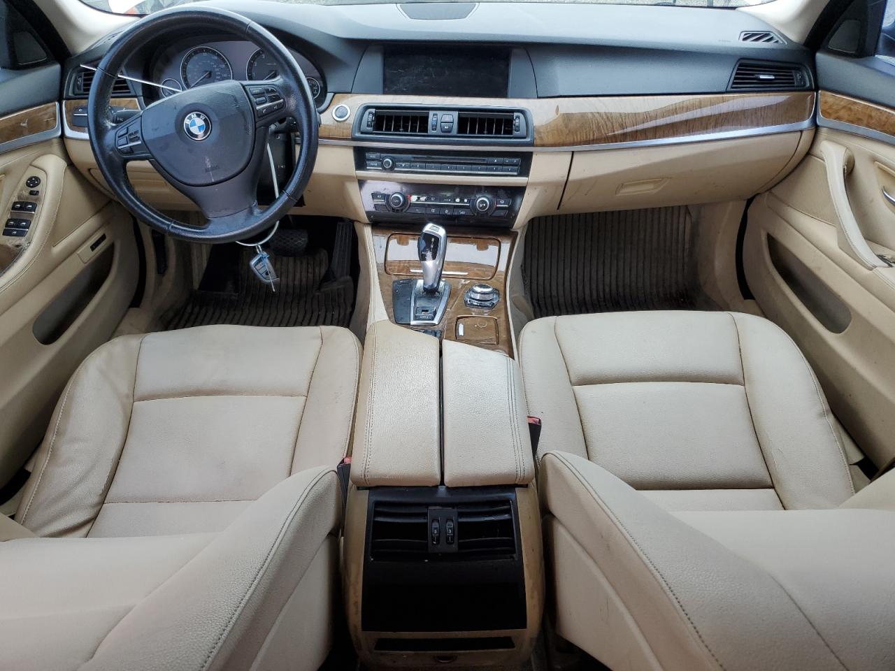 2011 BMW 5er VIN WBAFR1C5XBC737542 Copart auction photo, minor dent/scratches damage thumbnail 8
