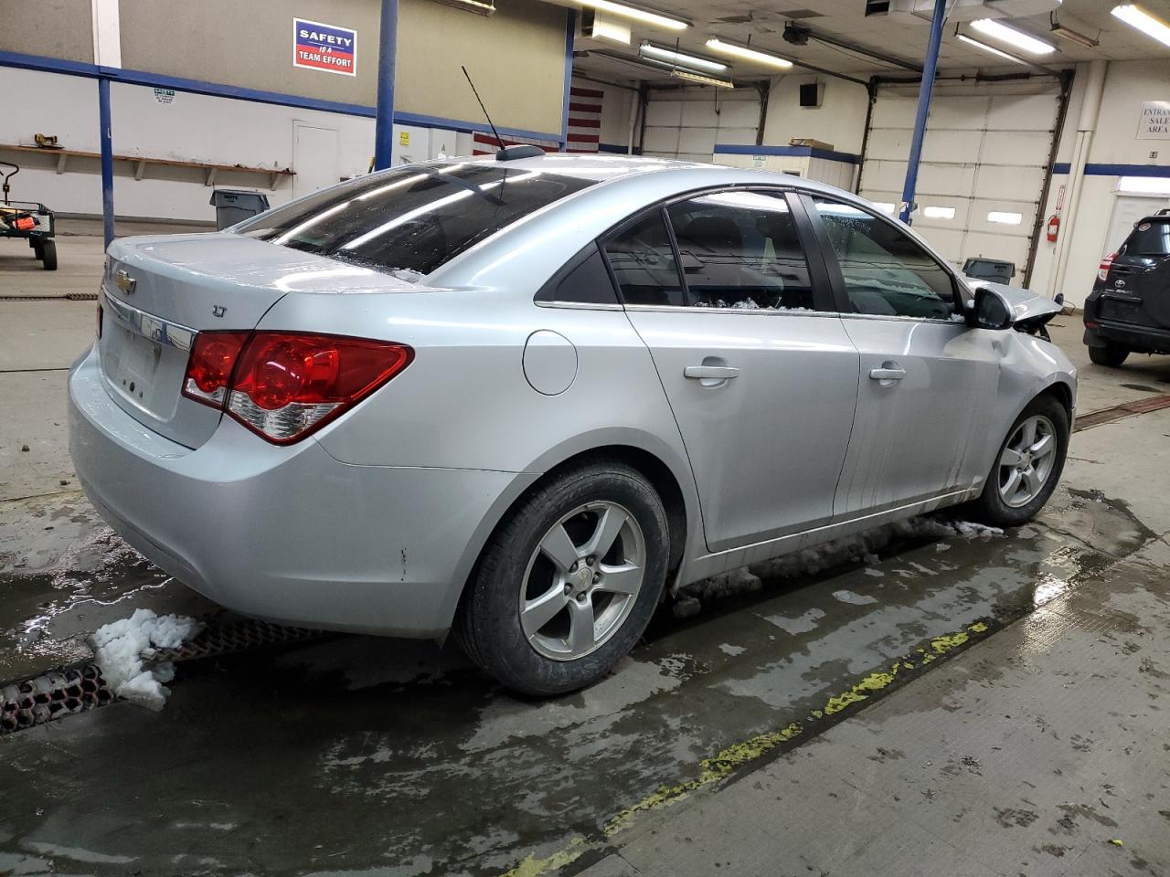 2016 Chevrolet Cruze VIN 1G1PE5SBXG7178598 Copart auction photo, all over damage thumbnail 3